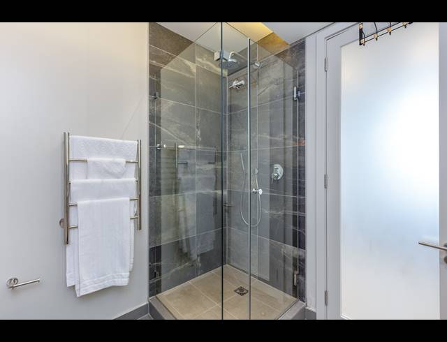 1 BEDROOM APARTMENT TO LET IN WATERFRONT